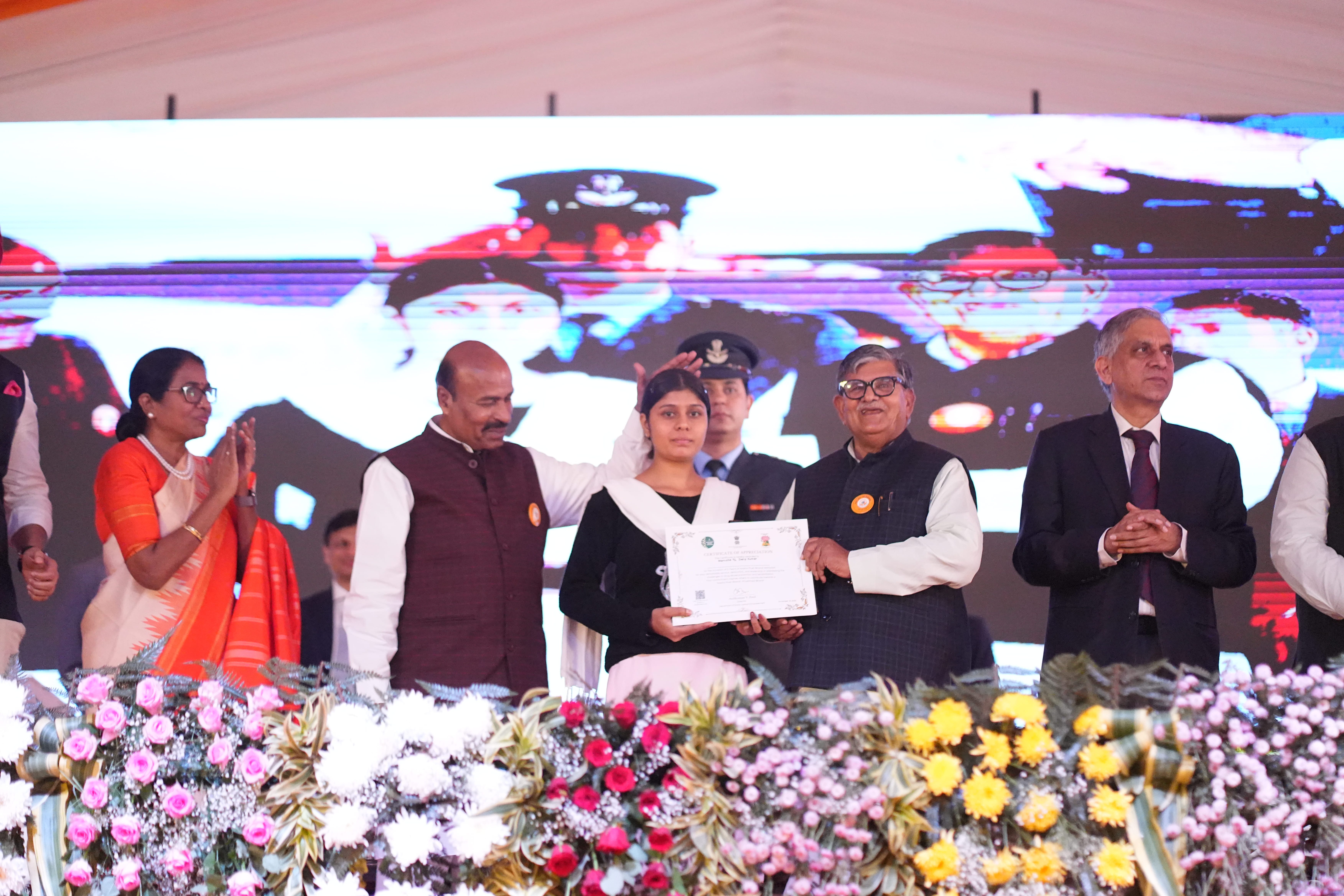 As part of the 5-Year Celebration of Nasha Mukt Bharat Abhiyaan in Amritsar, school students were honoured for their participation in various awareness and creative competitions.