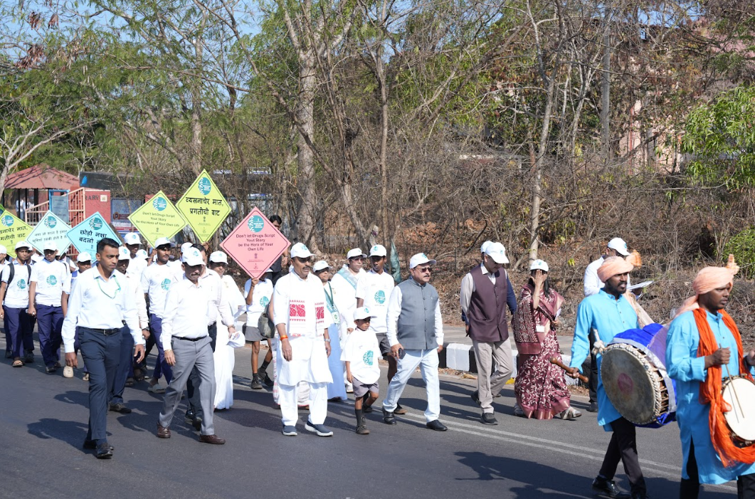 A powerful youth rally against drug abuse was organized under Nasha Mukt Bharat Abhiyaan in Goa. With energetic participation from all, the event was graced by Dr. Virendra Kumar, Hon’ble Minister of Social Justice and Empowerment, along with other dignitaries, reinforcing the message of a drug-free India.